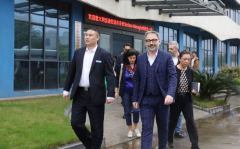 熱烈歡迎意大利圭迪佐洛市市長一行蒞臨我司參觀！