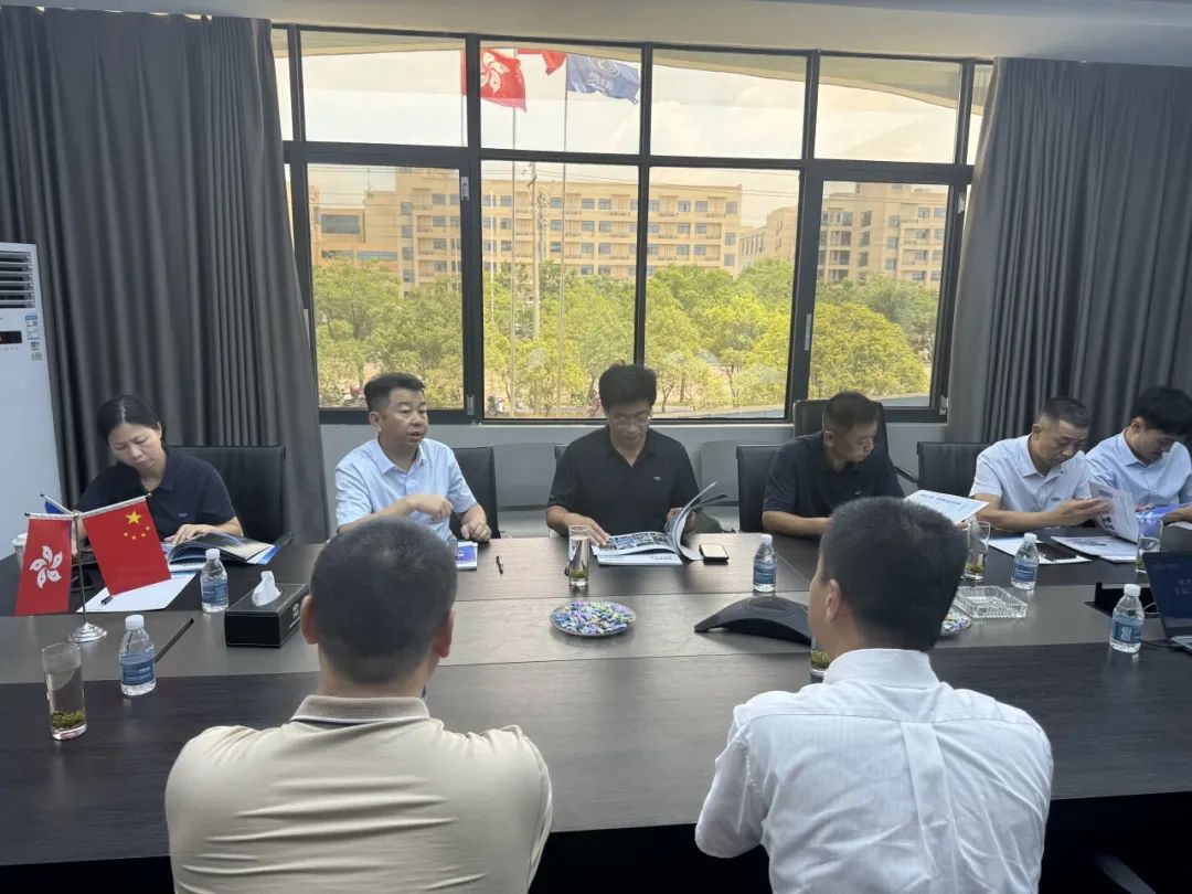 歡迎懷化沅辰水務(wù)范總一行蒞臨我司參觀指導(dǎo)！